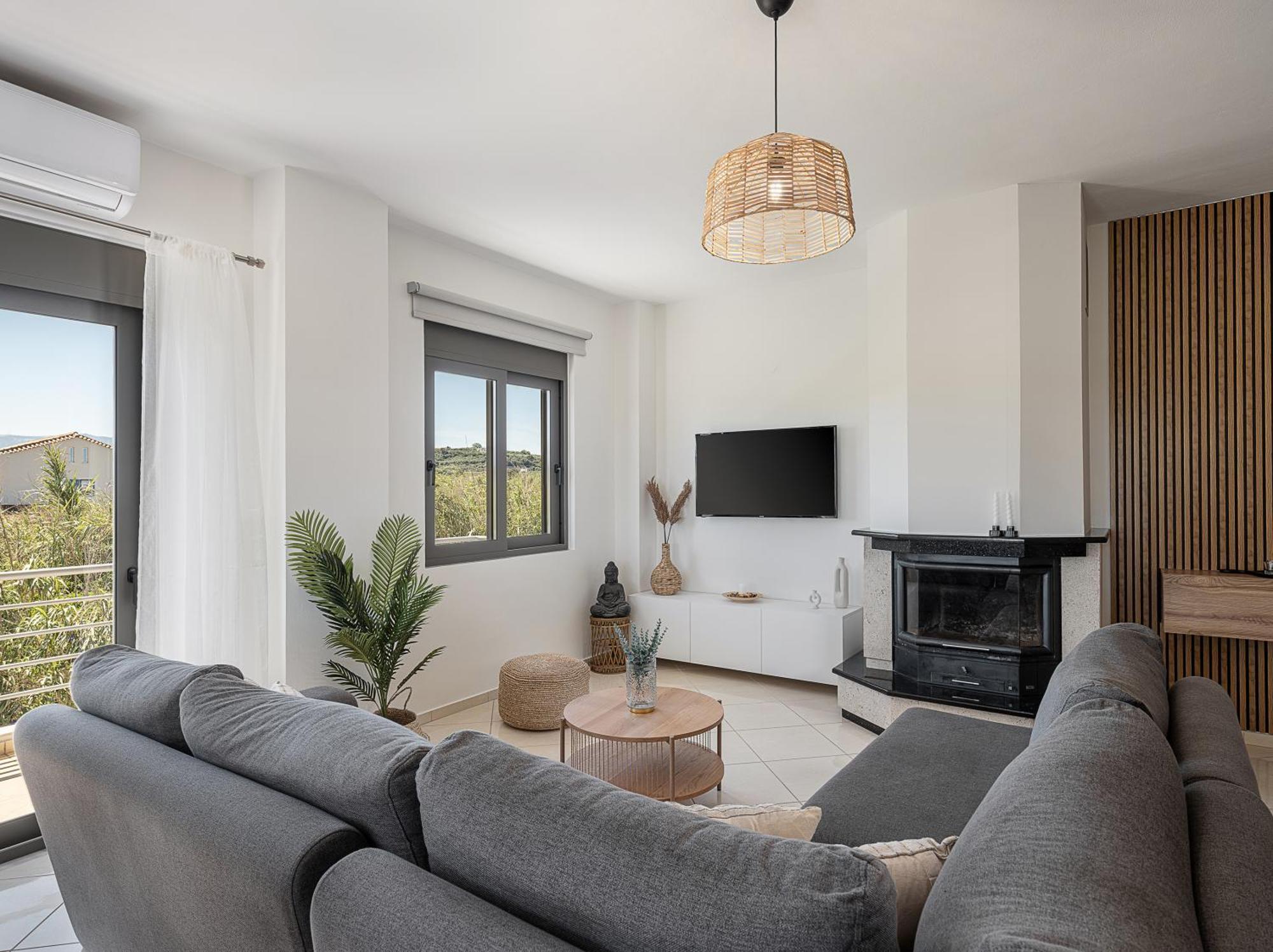 Sol Luxury Apartment - Close To The Beach With A Private Mini Pool Chania  Exterior photo
