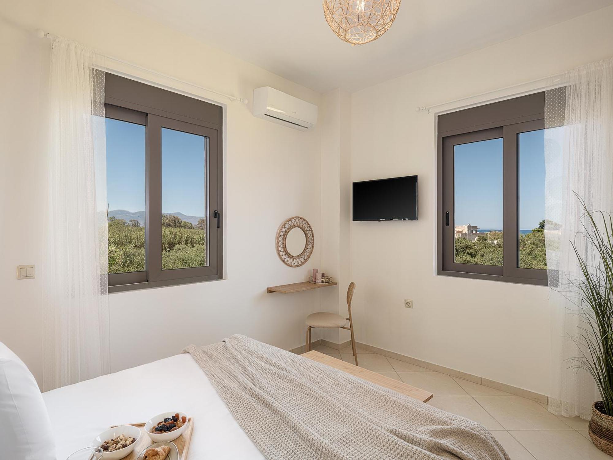 Sol Luxury Apartment - Close To The Beach With A Private Mini Pool Chania  Exterior photo