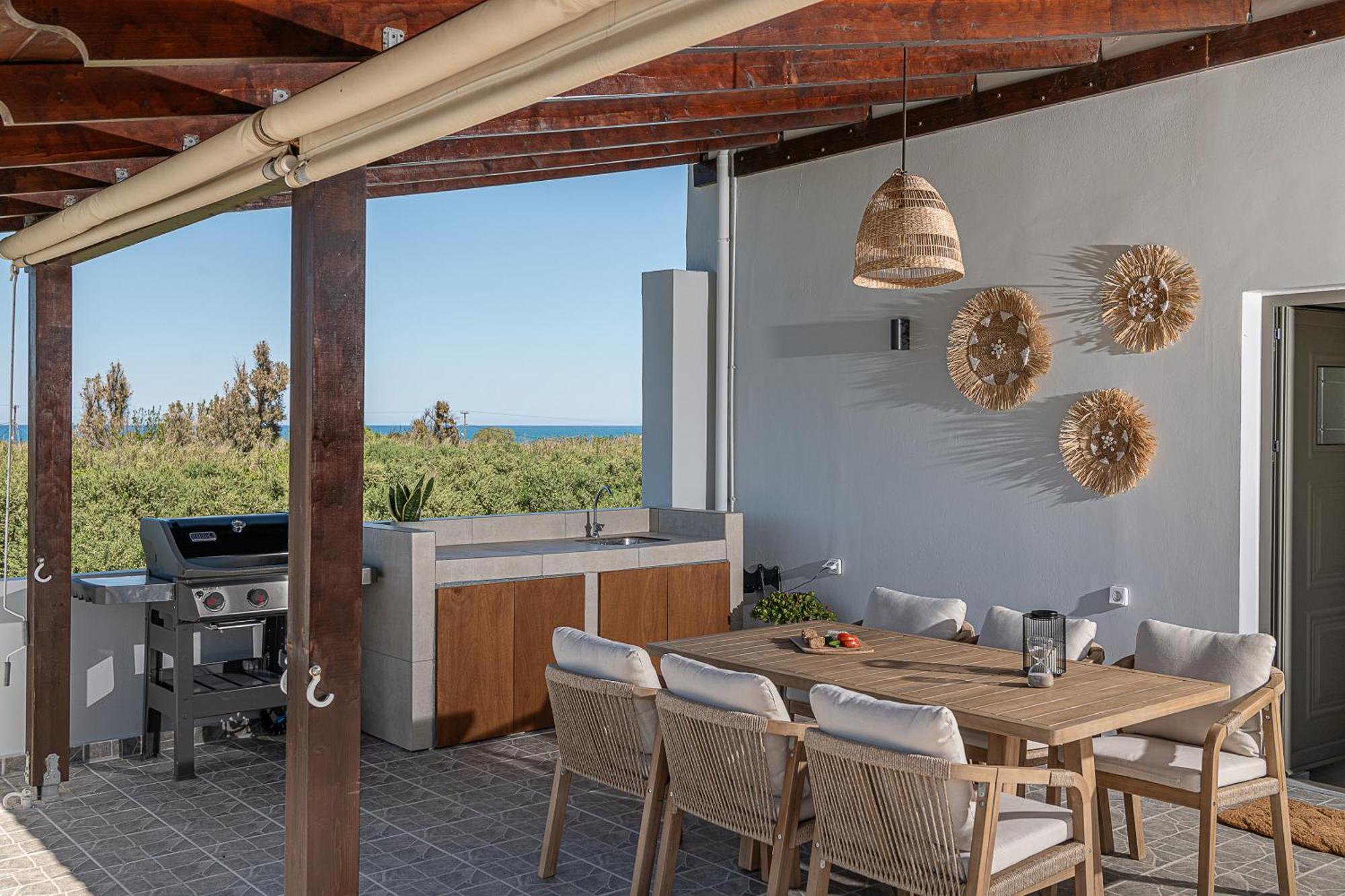 Sol Luxury Apartment - Close To The Beach With A Private Mini Pool Chania  Exterior photo