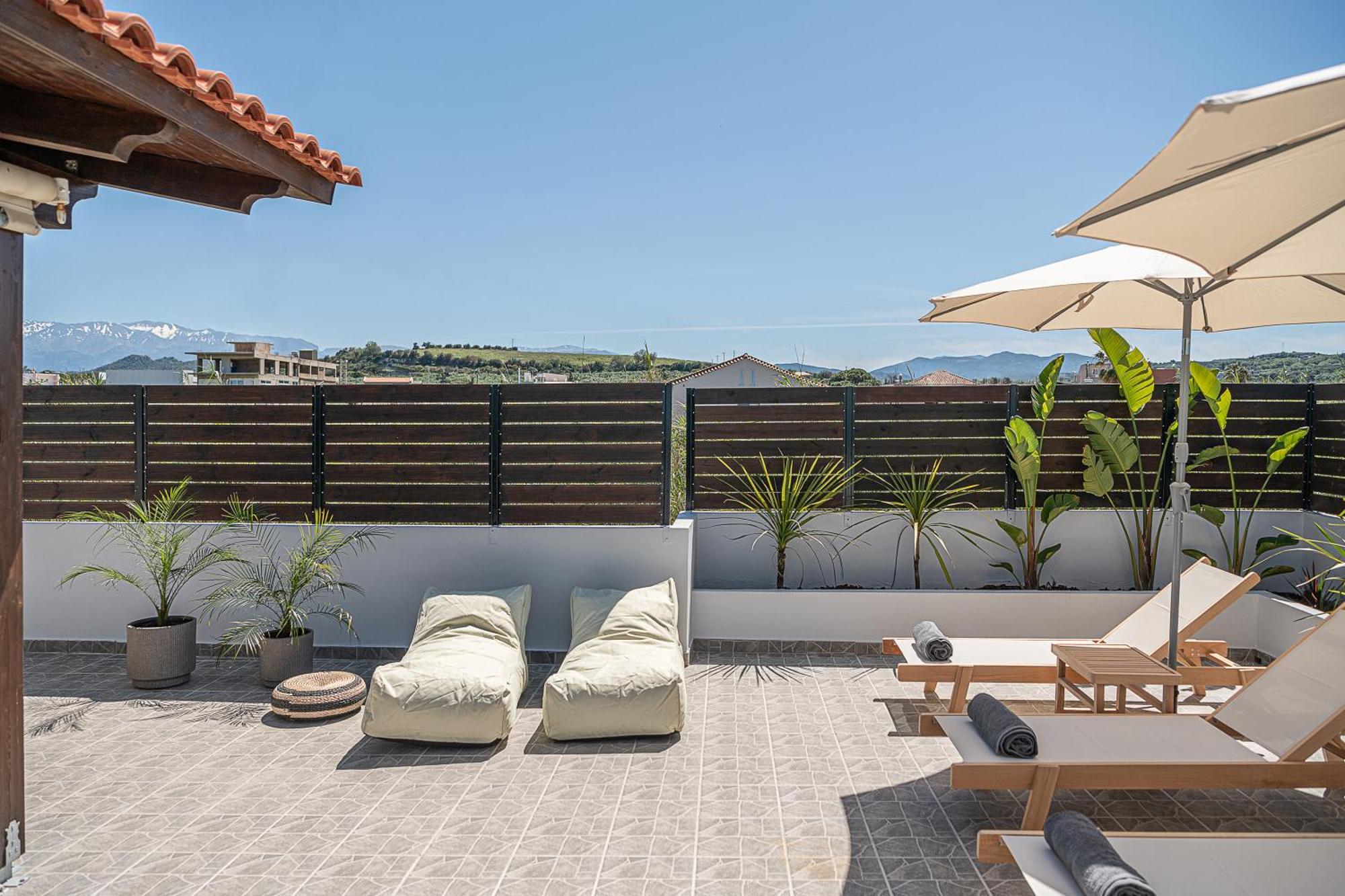 Sol Luxury Apartment - Close To The Beach With A Private Mini Pool Chania  Exterior photo